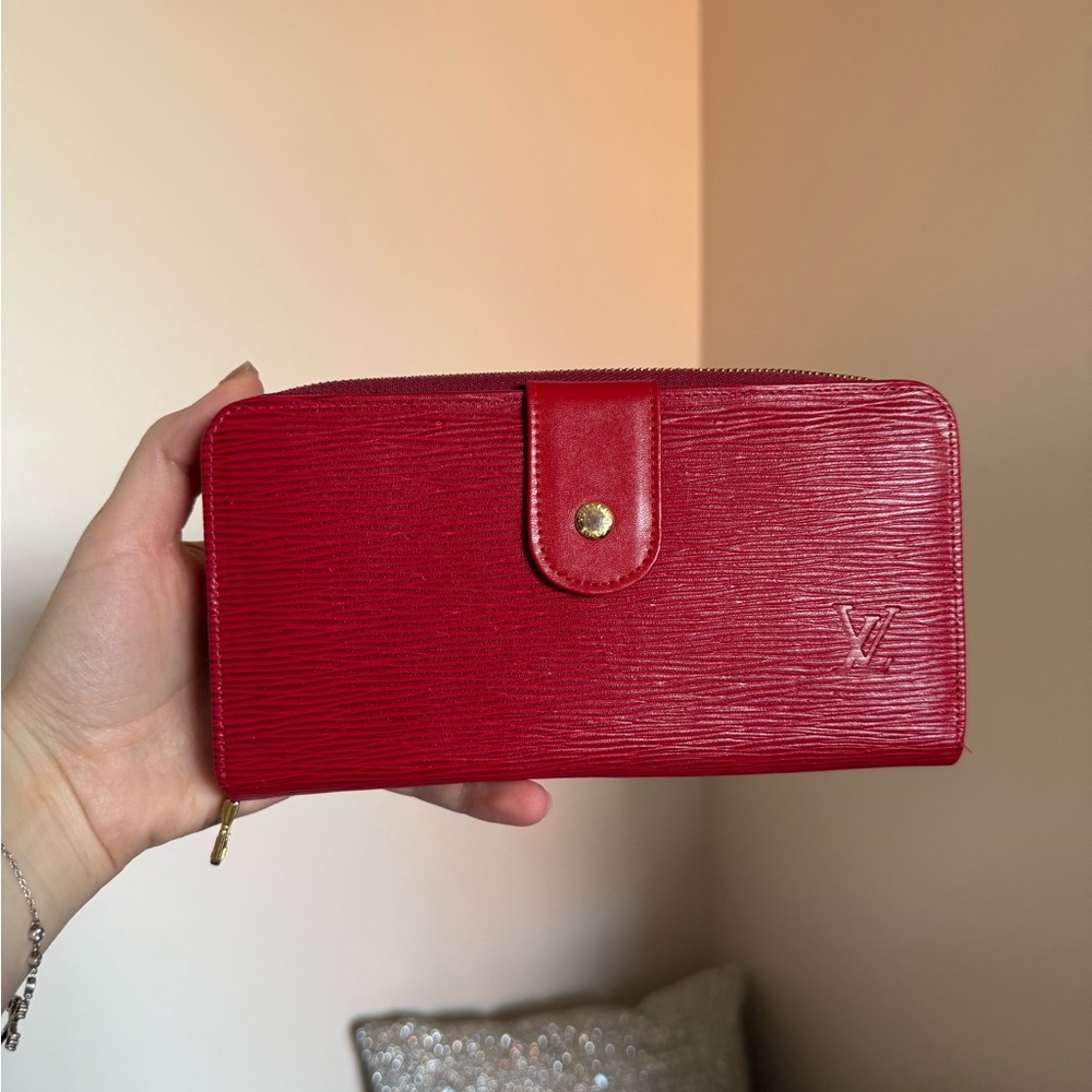 Designer  Epi Leather Zip Wallet